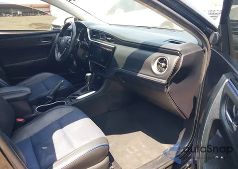 2017 Toyota Corolla Se z USA, uszkodzony, nr VIN 2T1BURHE2HC749319